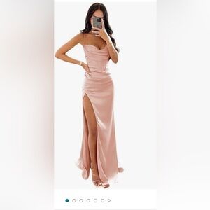 NEVER WORN PROM DRESS WITH TAGS! LIGHT PINK